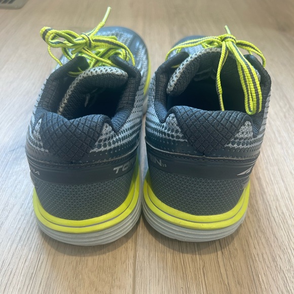 Womens Altra Torin 6 Road Cushion Running Shoes AFW1737F-3 Size 9 - Picture 5 of 10